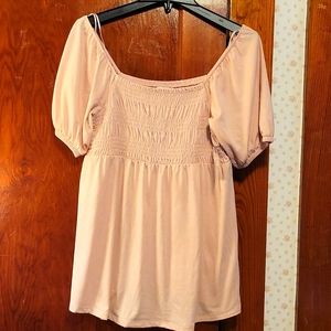 🆕️ A:Glow Maternity Top Size Small